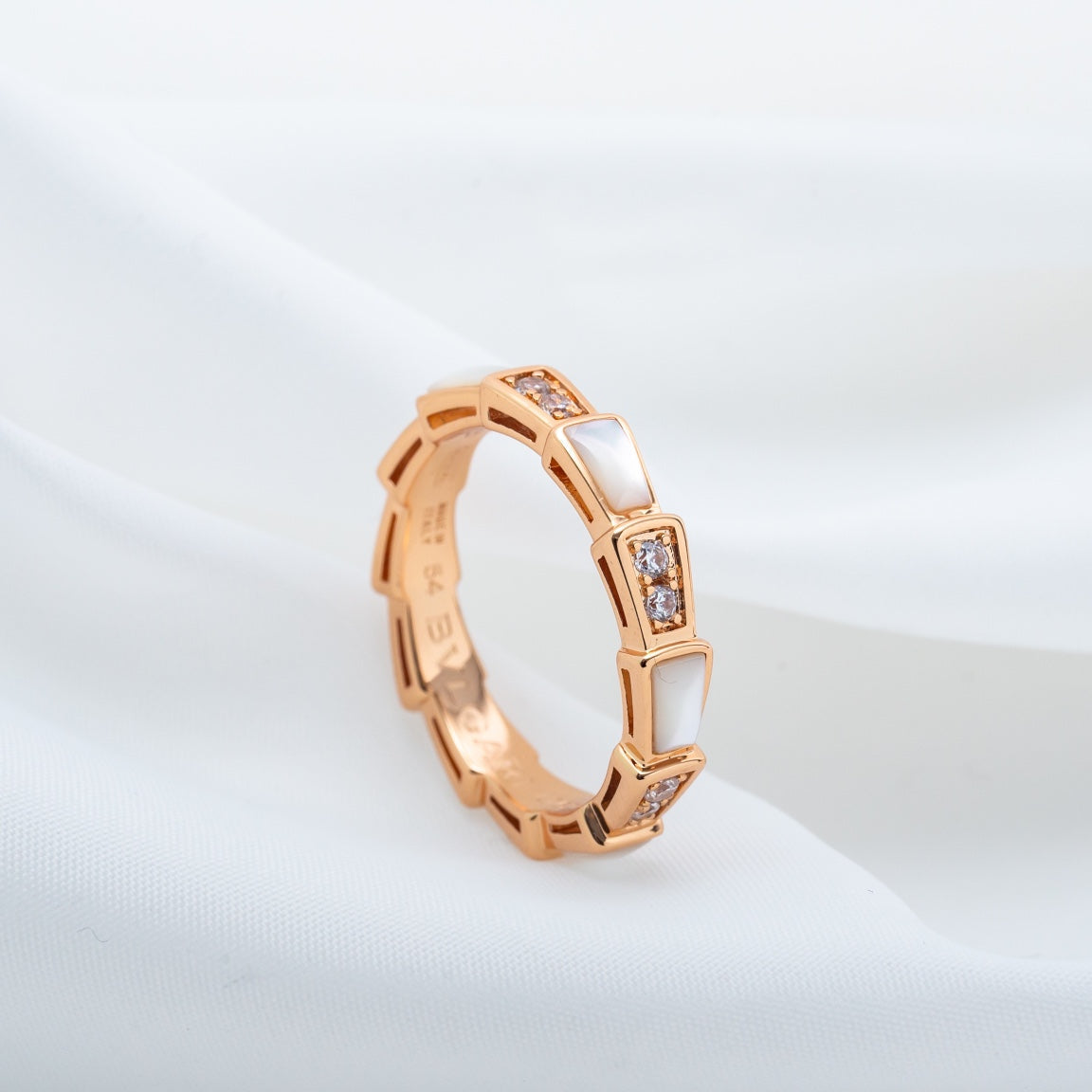 Bvlgari Serpenti Ring Pink Gold Cubic Zirconia MOP 3MM